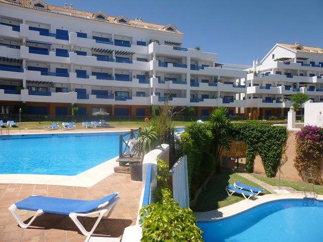 Ferienwohnung für 2 Personen, mit Terrasse und Garten sowie Pool in Manilva - 2