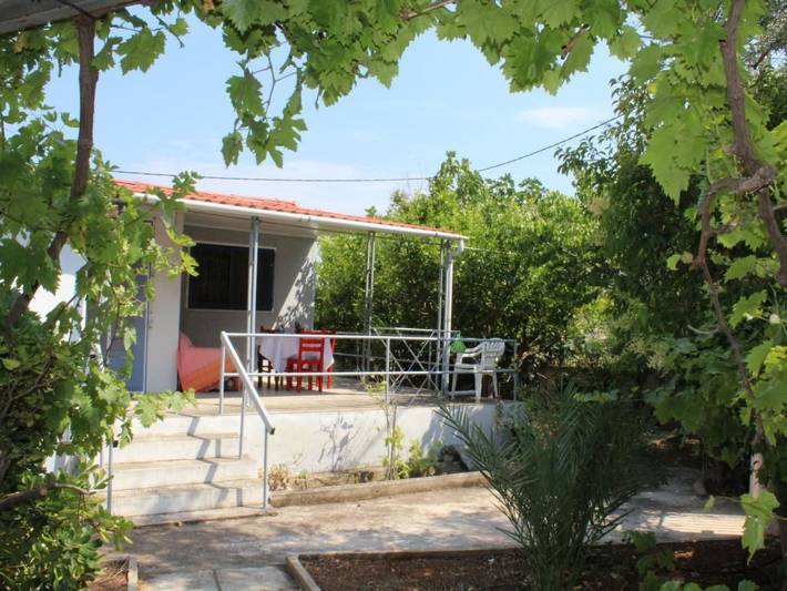 Location de vacances pour 4 personnes, avec jardin dans Anavissos