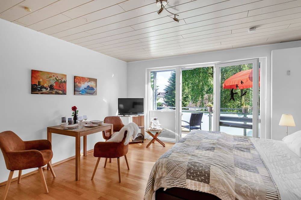 Ganze Wohnung, Schöne Wohnung für 3 Leute mit  W-Lan, Tv, Balkon und Haustiere erlaubt in Warwerort, Dithmarschen