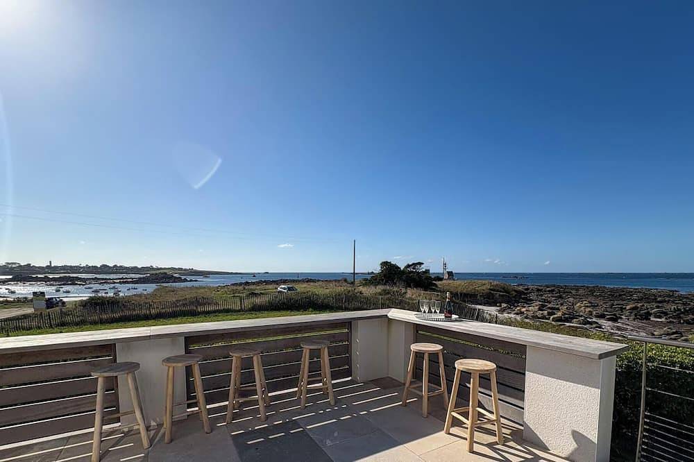 Ty Sunset - 180° sea view & direct beach access in Portsall, Ploudalmézeau