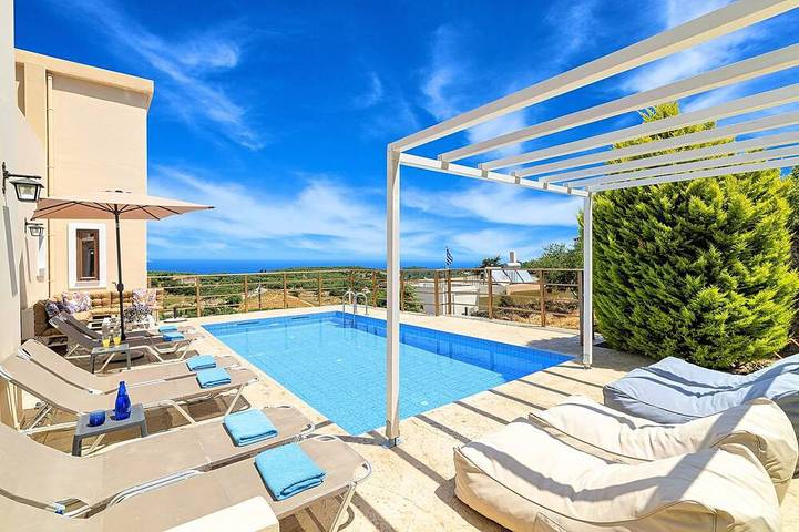 Ferienhaus für 12 Personen, mit Garten und Balkon