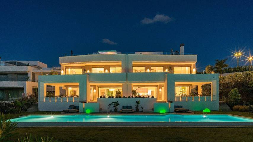 Villa para 11 pessoas, com Varanda e Jacuzzi e ainda Jardim