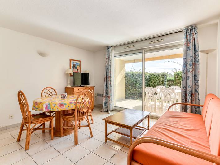 Apartamento para 4 personas, con Balcón y Piscina en Valras-Plage