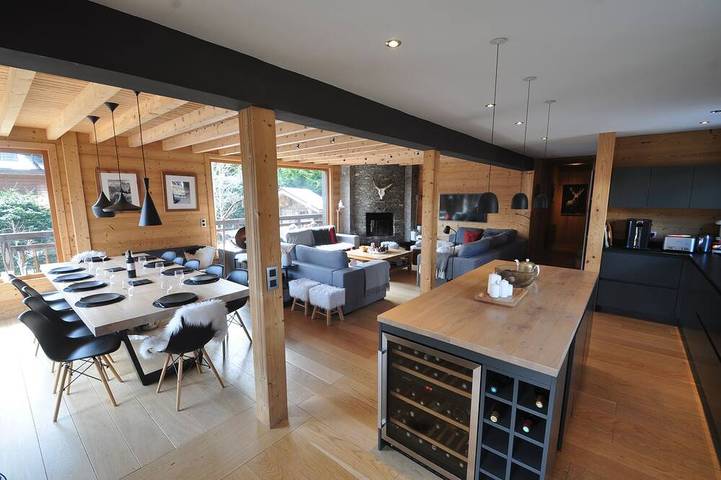 Maison pour 15 personnes, avec jacuzzi et jardin ainsi que balcon et sauna à Les Houches