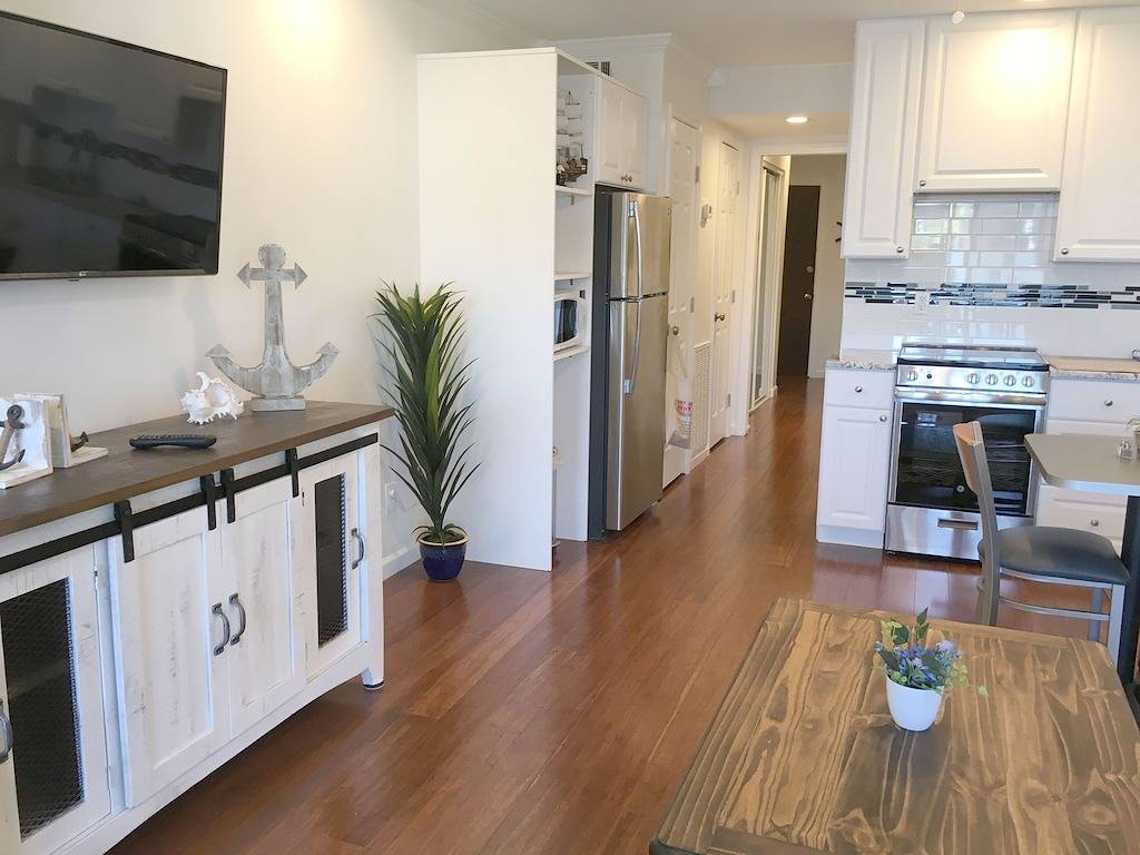 Ganze Wohnung, Savannah Beach & Racquet Club condo on North Beach 303B in Tybee Island, Chatham County