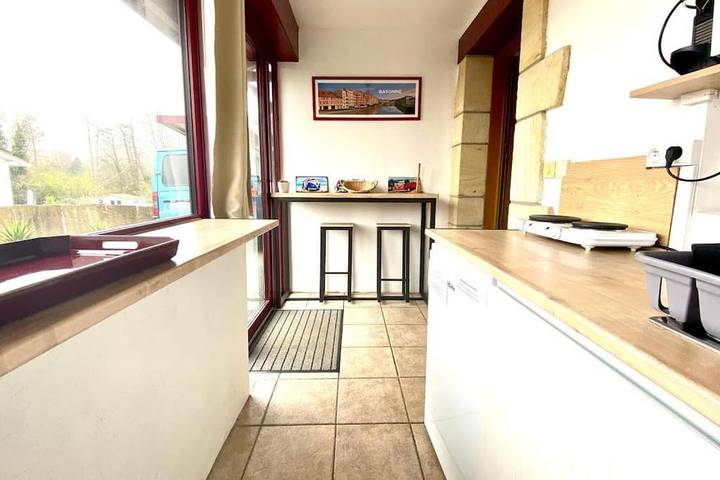 Gîte pour 8 personnes, avec jardin, animaux acceptés à Ahetze - 4