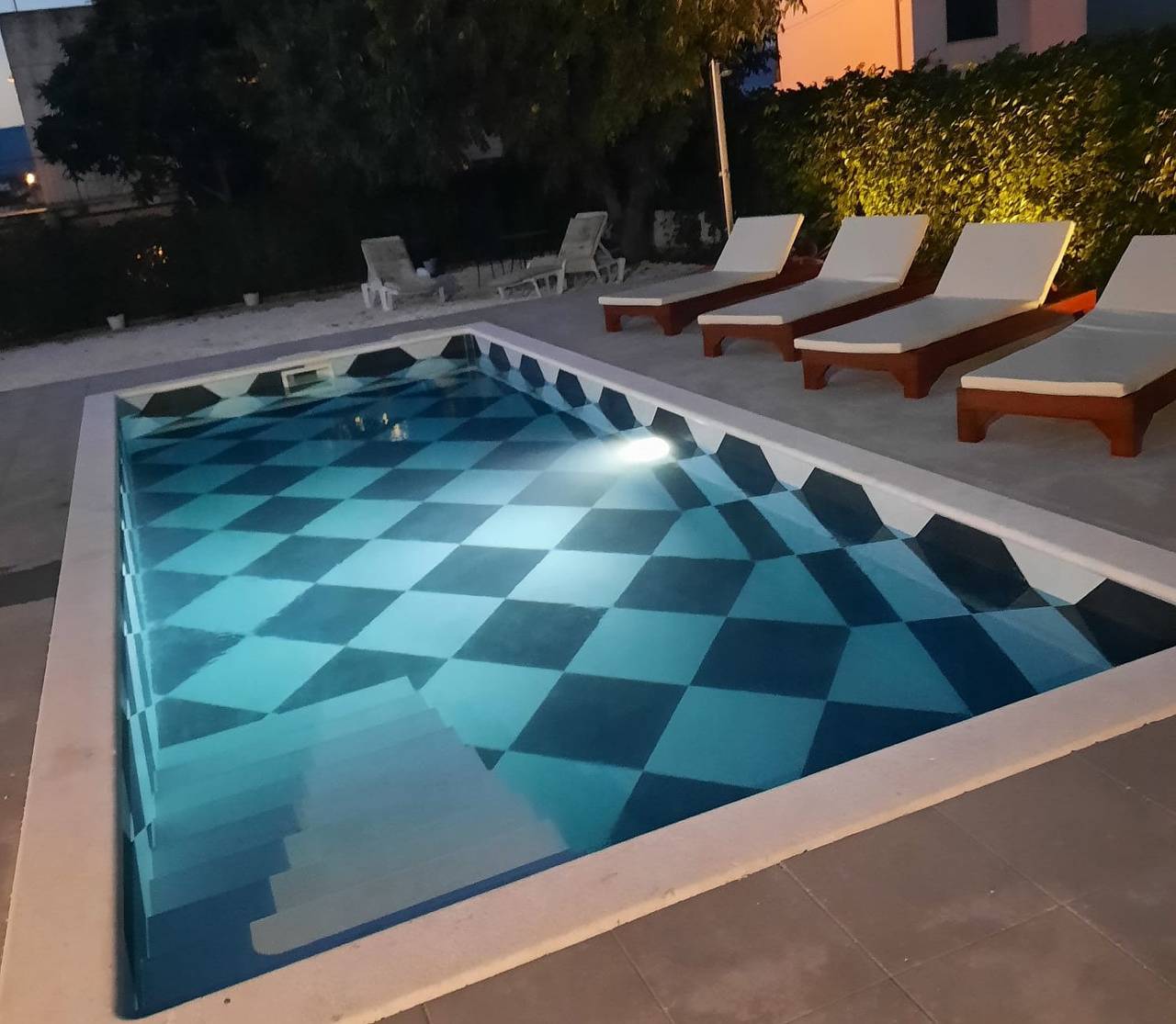 Ferienhaus für 10 Personen mit Terrasse in Slatine, Ciovo
