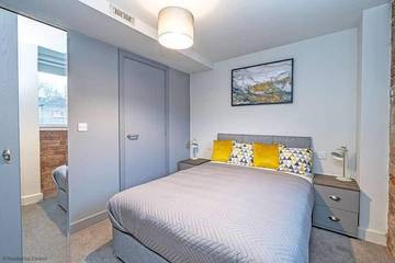 Apartment for 4 People in Preston, Lancashire, Photo 2