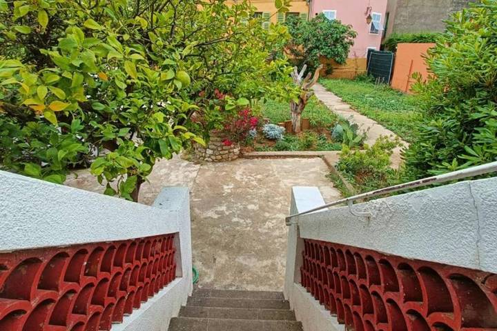 Villa pour 4 personnes, avec Balcon et Terrasse ainsi que Jardin et Vue à Saint-Laurent-du-Var - 3