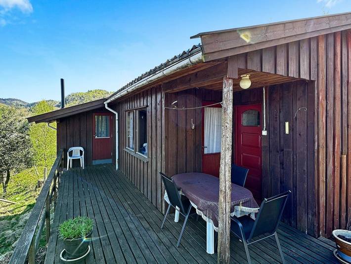 Feriehus for 5 personer, med Terrasse i Farsund 