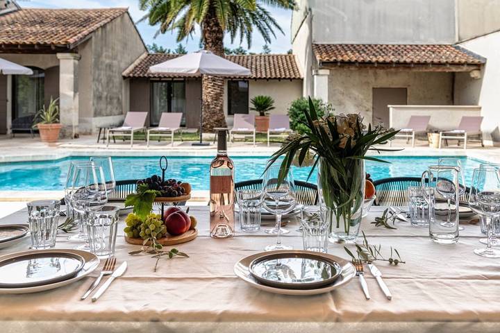 Location de vacances pour 8 personnes, avec piscine et jardin à Maillane - 3