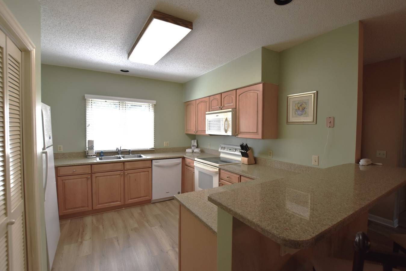 2 Bedroom Unit for 6 Persons in Coligny Beach, Shipyard Plantation