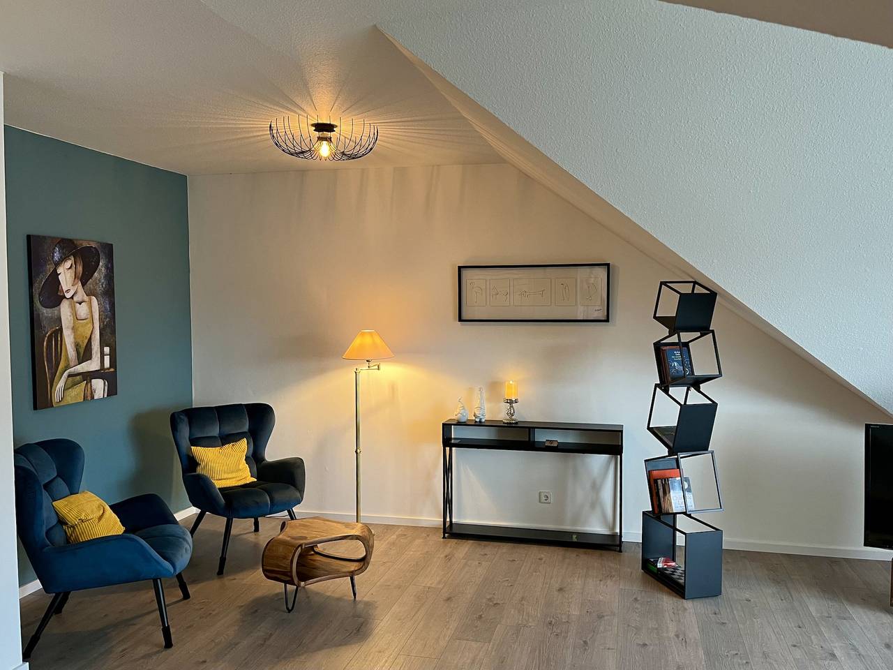 Ganze Wohnung, Ferienwohnung 'An-der-Aschaffaue' mit Balkon und Wi-Fi in Aschaffenburg, Mainviereck