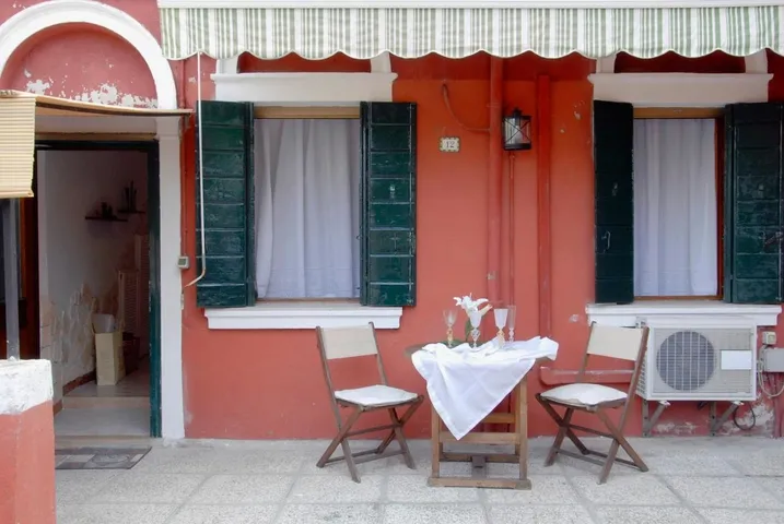 Apartamento de vacaciones para 4 personas, con vistas y jardín - 1