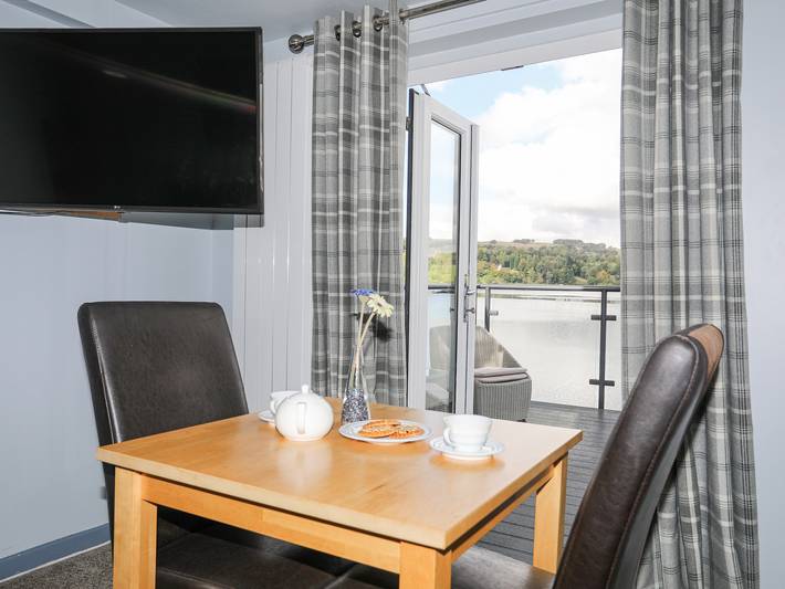 Ganze Wohnung, Ferienwohnung für 2 Personen mit Balkon in Llyn Tegid, Snowdonia