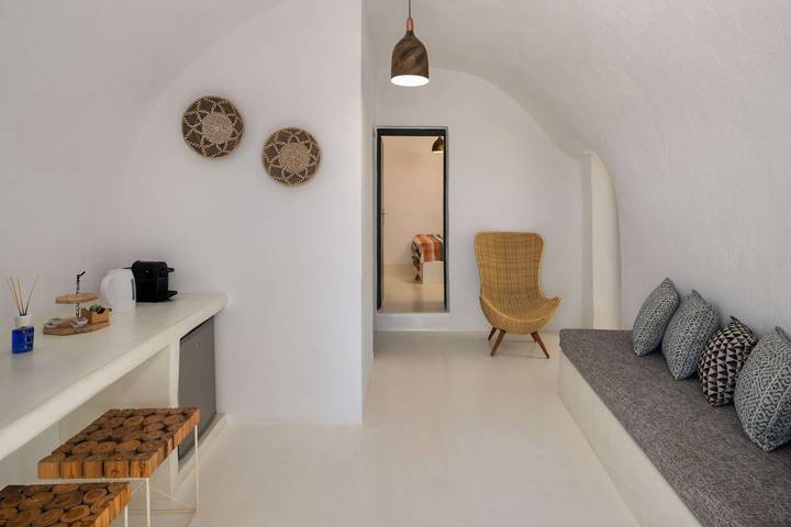 Ganze Wohnung, Ferienwohnung für 4 Personen mit Garten in Akrotiri, Santorin