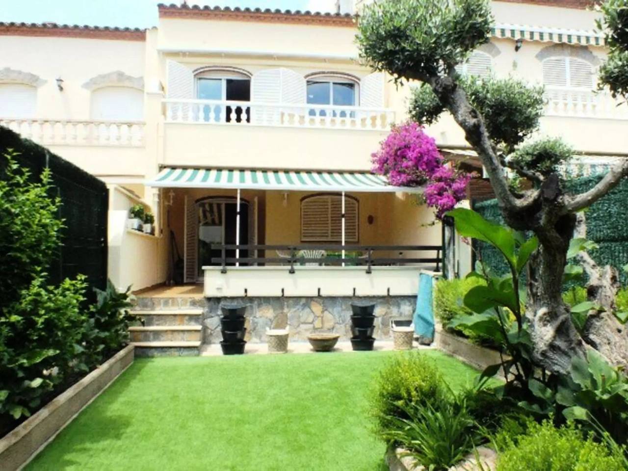 Casa 8 Personas in Miami Playa, Costa Dorada