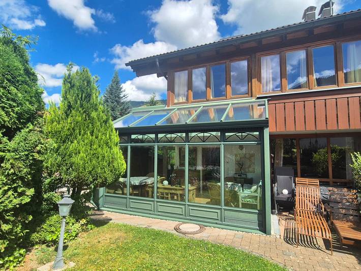 Ferienwohnung für 5 Personen, mit Garten und Ausblick sowie Balkon, kinderfreundlich in Hündle-Thalkirchdorf