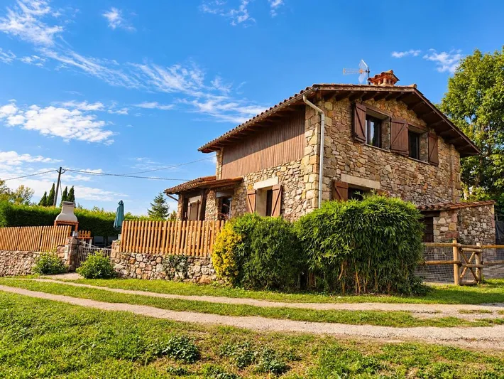 Casa de vacaciones para 8 personas, con jardín y vistas, Se admiten mascotas - 1