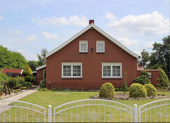 Ferienwohnung für 2 Personen, mit Garten und Terrasse, mit Haustier in Ostrhauderfehn