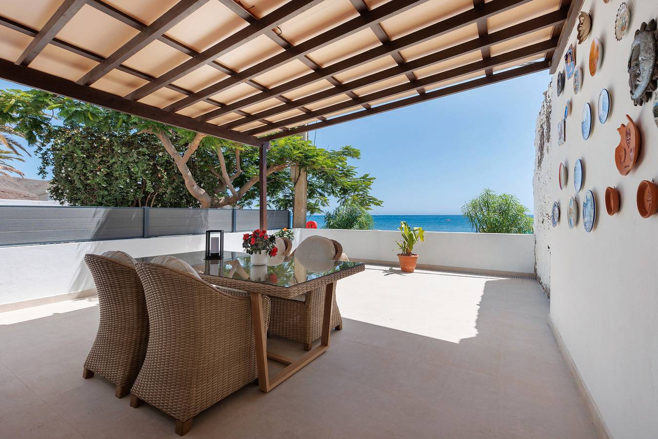 Appartamento intero, Vacanze 'La Lajita Beach Studio' con vista mare, Wi-Fi e aria condizionata in La Lajita, Pájara