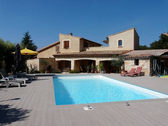 Chambre d’hôte pour 2 personnes, avec jacuzzi et piscine à Orgnac-l'Aven