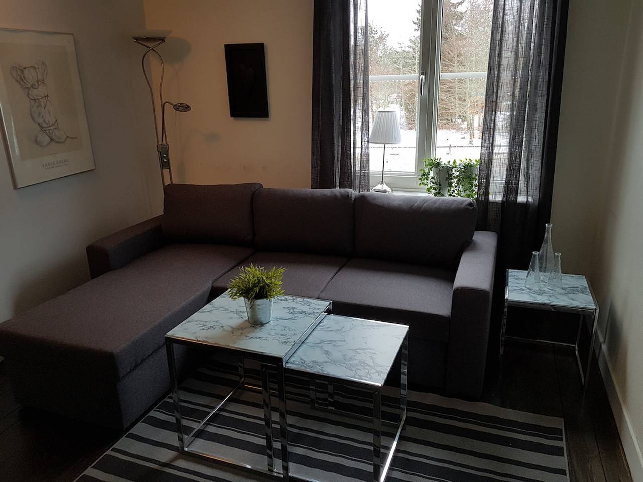 Ganze Wohnung, Funktionelle Ferienwohnung in der småländischen Ortschaft Stensjön 300 Meter vom See in Stensjön, Jönköpings län