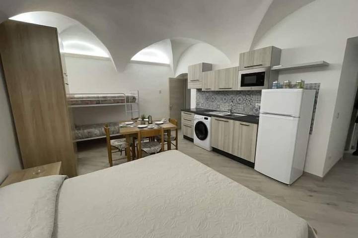 Appartement entier, Tra Sole e Mare in Spotorno, Riviera di Ponente
