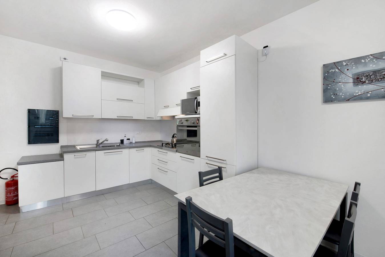 Entire apartment, Apartment 'Easy Como Stay Con Parcheggio' with Shared Terrace, Wi-Fi and Air Conditioning in Como, Lake Como