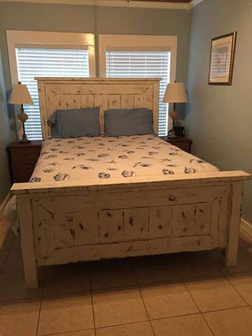 Cabin for 6 Guests in Emerald Coast, Florida Panhandle, Picture 4