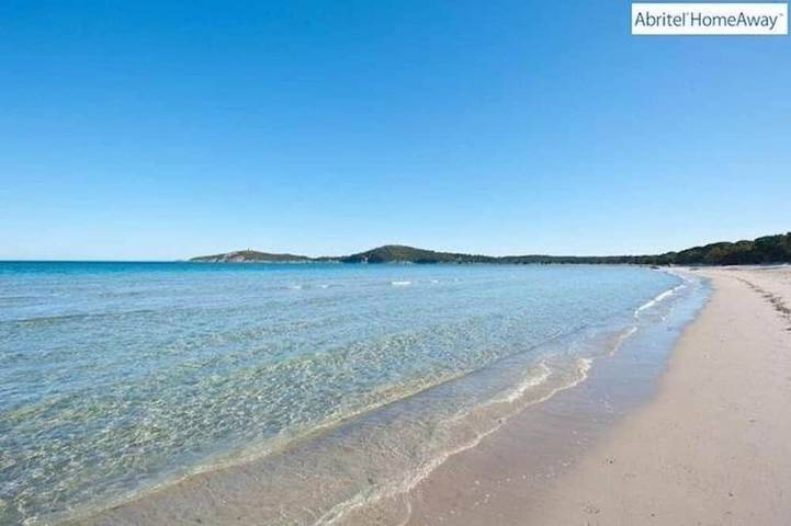 Villa pour 9 personnes, avec jardin dans Sainte-Lucie de Porto-Vecchio