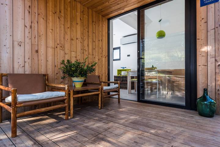 Location de vacances pour 4 personnes, avec vue sur l’océan et terrasse, adapté aux familles à Sali - 3