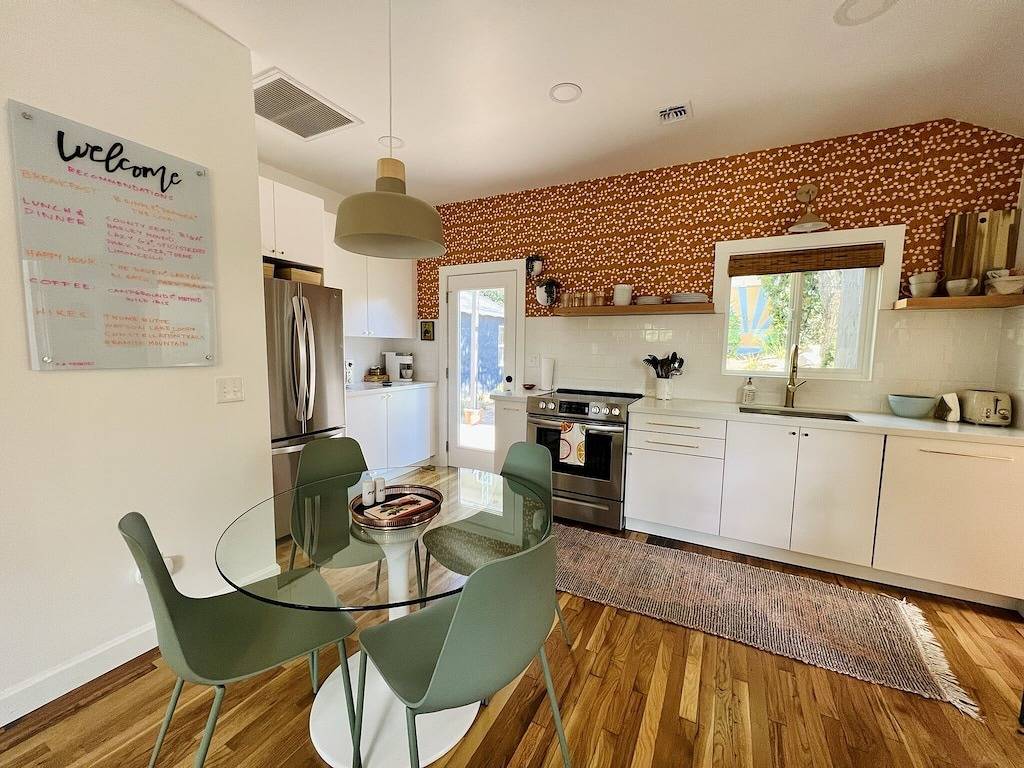 Renovated Retro Bungalow - Walk to Downtown! in Prescott, Yavapai County