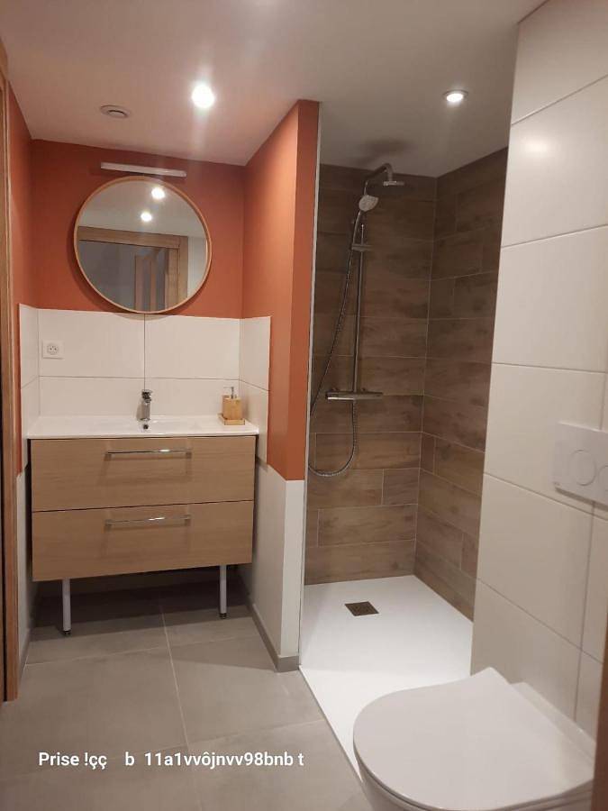 Three-Bedroom House in Pierrefitte-en-Auge, Région de Lisieux