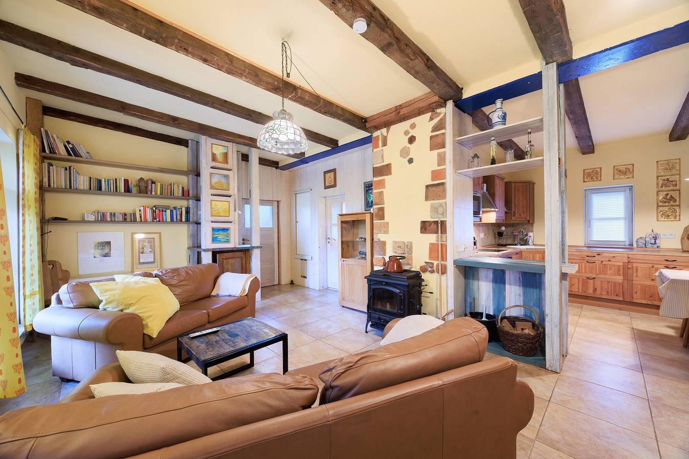 Ferienhaus 'Das Künstlerhaus - dein Sommerhaus' mit privater Terrasse, privatem Garten und Wlan in Sandersdorf-Brehna, Anhalt - Bitterfeld