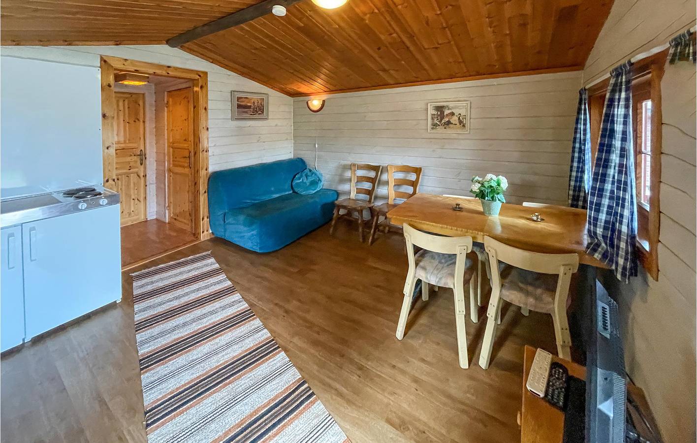 Ferienhaus für 6 Personen mit Garten in Grue