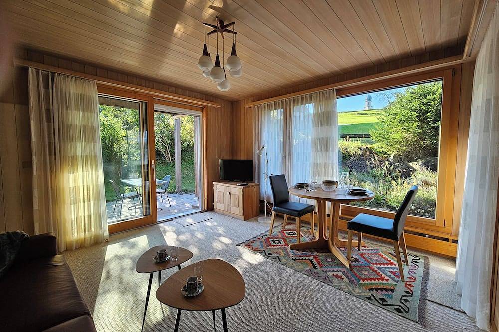 Ganze Wohnung, Apartment Enzian - ruhig, sonnig, Terrasse mit Berg- und Seeblick in Seelisberg, Vierwaldstättersee