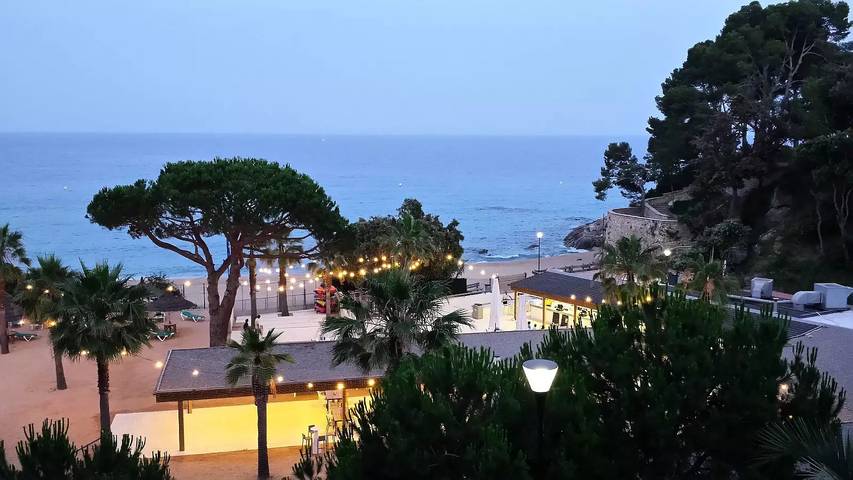 Camping für 6 Personen, mit Terrasse in Katalonien - 4