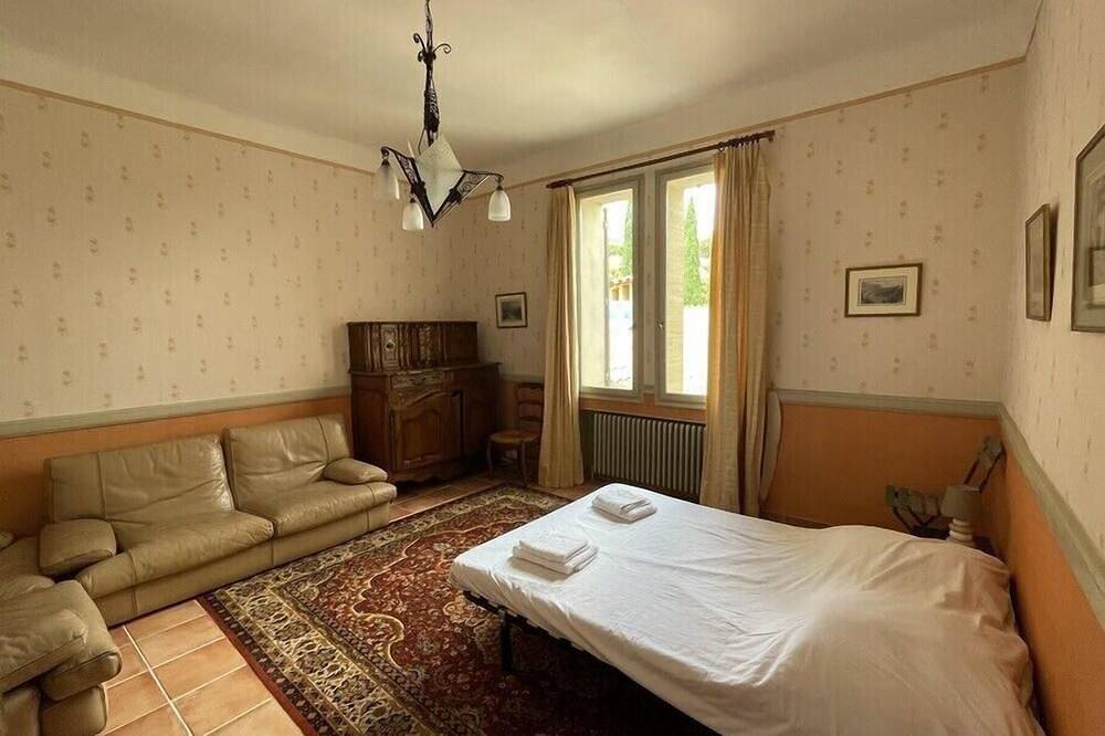 New - Villa les Cypres in Rognes, Aix-en-Provence region