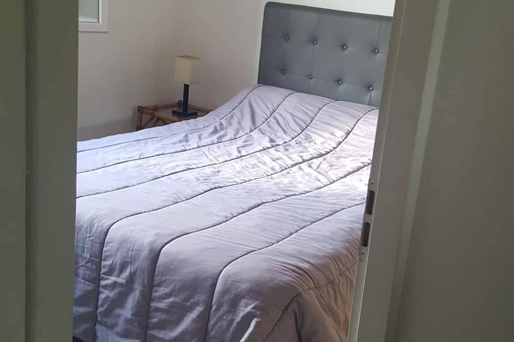 Cerca De Cassis S / Mer Villa T4. Piscina Privada Clim-Promo in Cuges-les-Pins, Marsella region