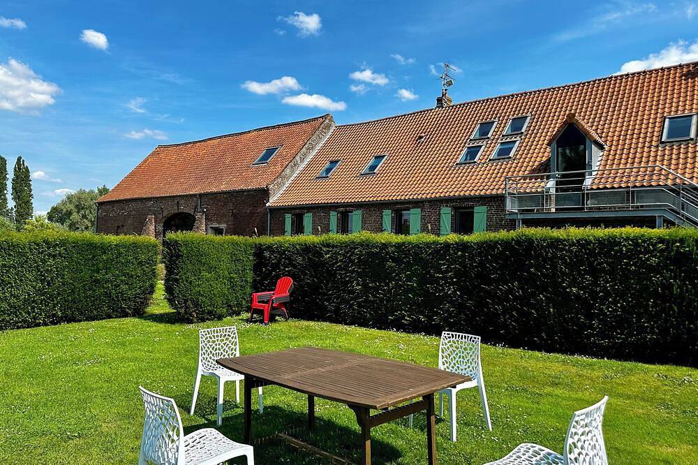 Les Jardins d'Ilona \"Les Oliviers\" Casa rural 4 personas - Piscina compartida / Jardín privado in Arques, Región de Saint-Omer