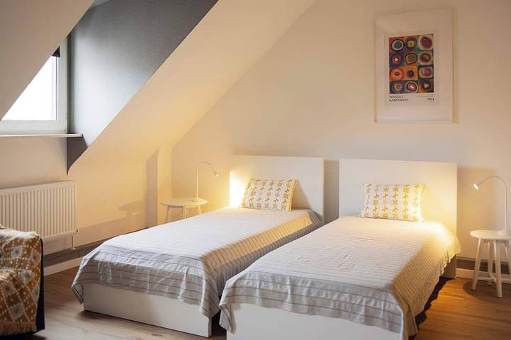 Appartement entier, Big flat with fresh renovation,free parking,Sonyps in Meiderich/Beeck, Duisbourg