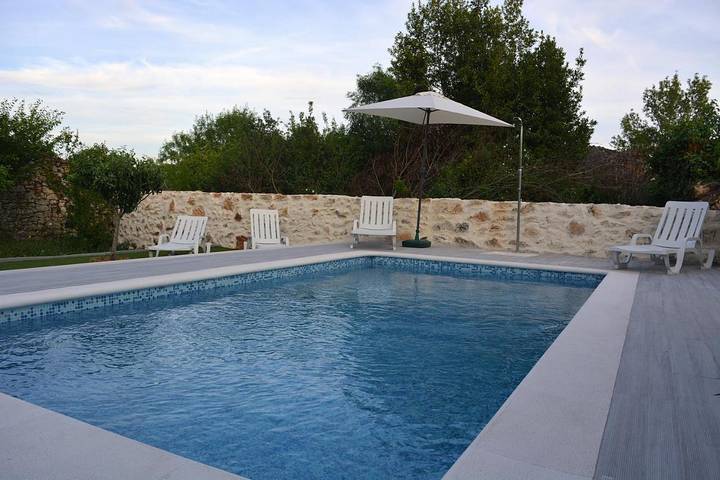 Casa de férias para 4 pessoas, com Terraço e Jardim e ainda Piscina and Vista em Ansiao