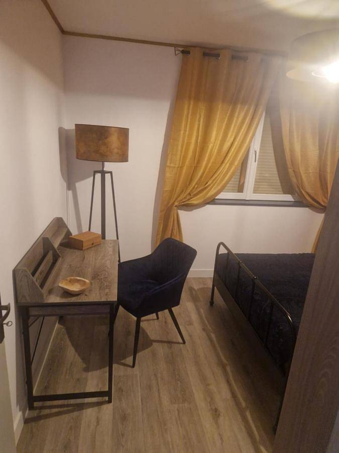 Appartement entier, One-Bedroom Apartment in Margerie-Hancourt, Marne
