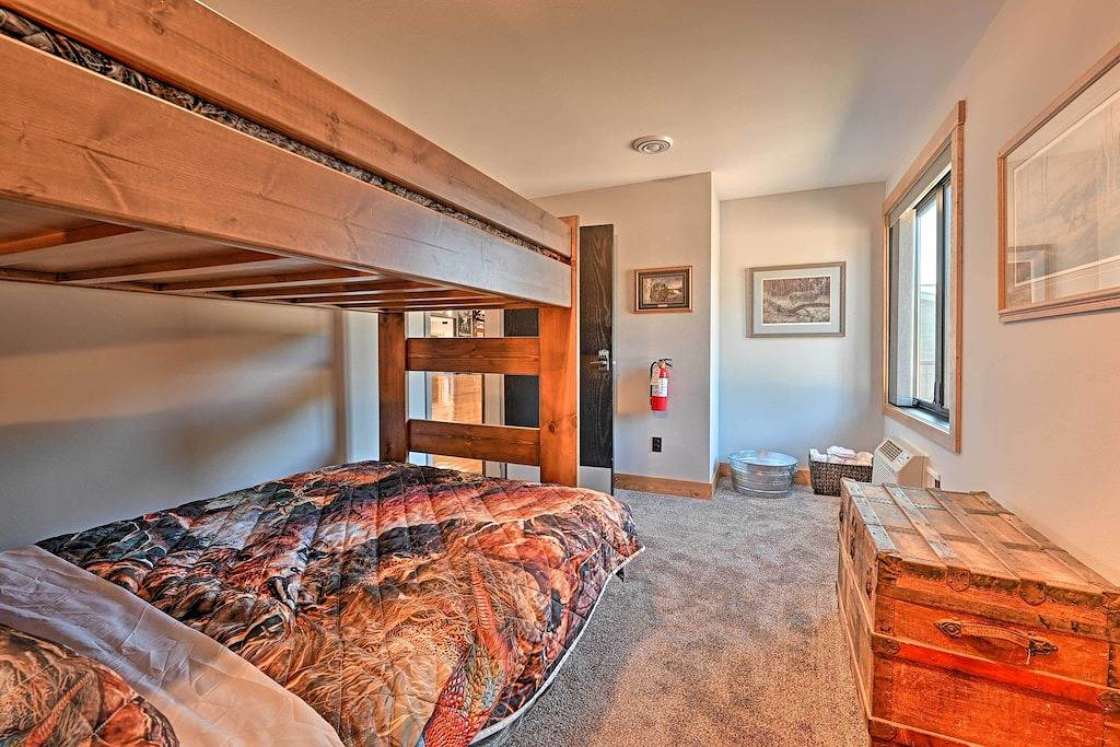 Massive Hatfield 'Loon Lodge' w/ Roller Rink in Wisconsin