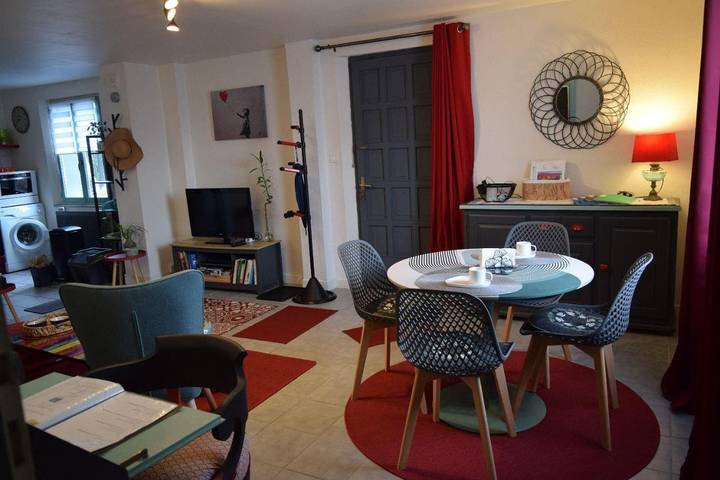 Location de vacances pour 2 personnes, avec jardin et vue à Rougegoutte - 2