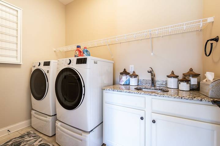 Vacation house for 6 people, with yard and pool in Kentucky