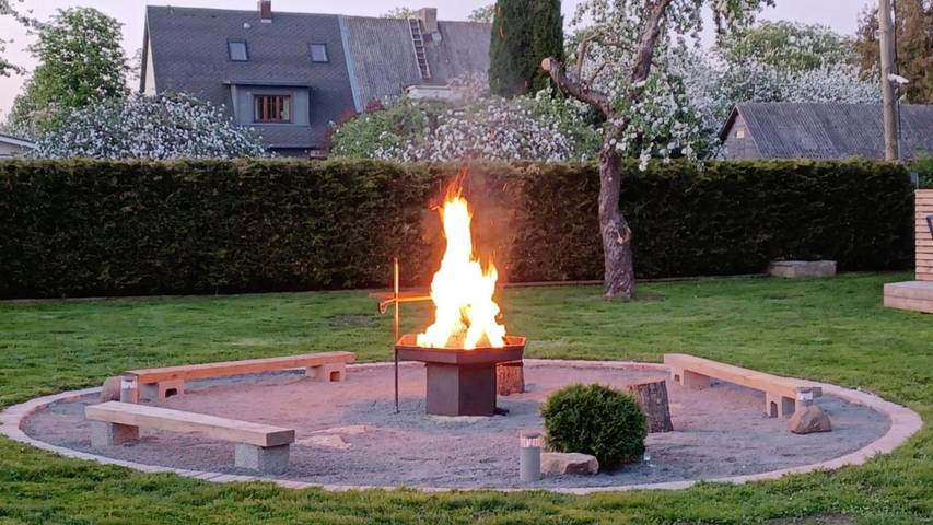 Gîte pour 6 personnes, avec jardin à Pärnu