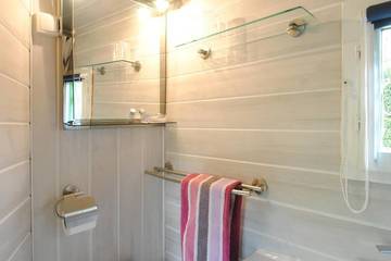 Camping pour 2 Personnes dans Marchais, Aisne, Photo 3