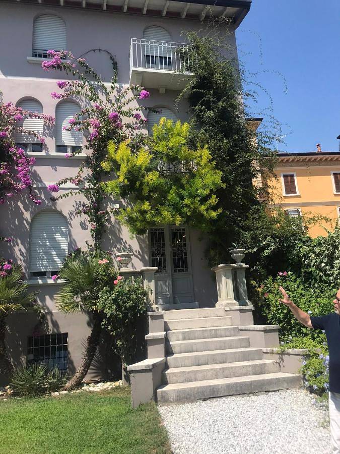 Villa für 12 Personen, mit Garten und Pool sowie Seeblick und Ausblick am Gardasee - 3